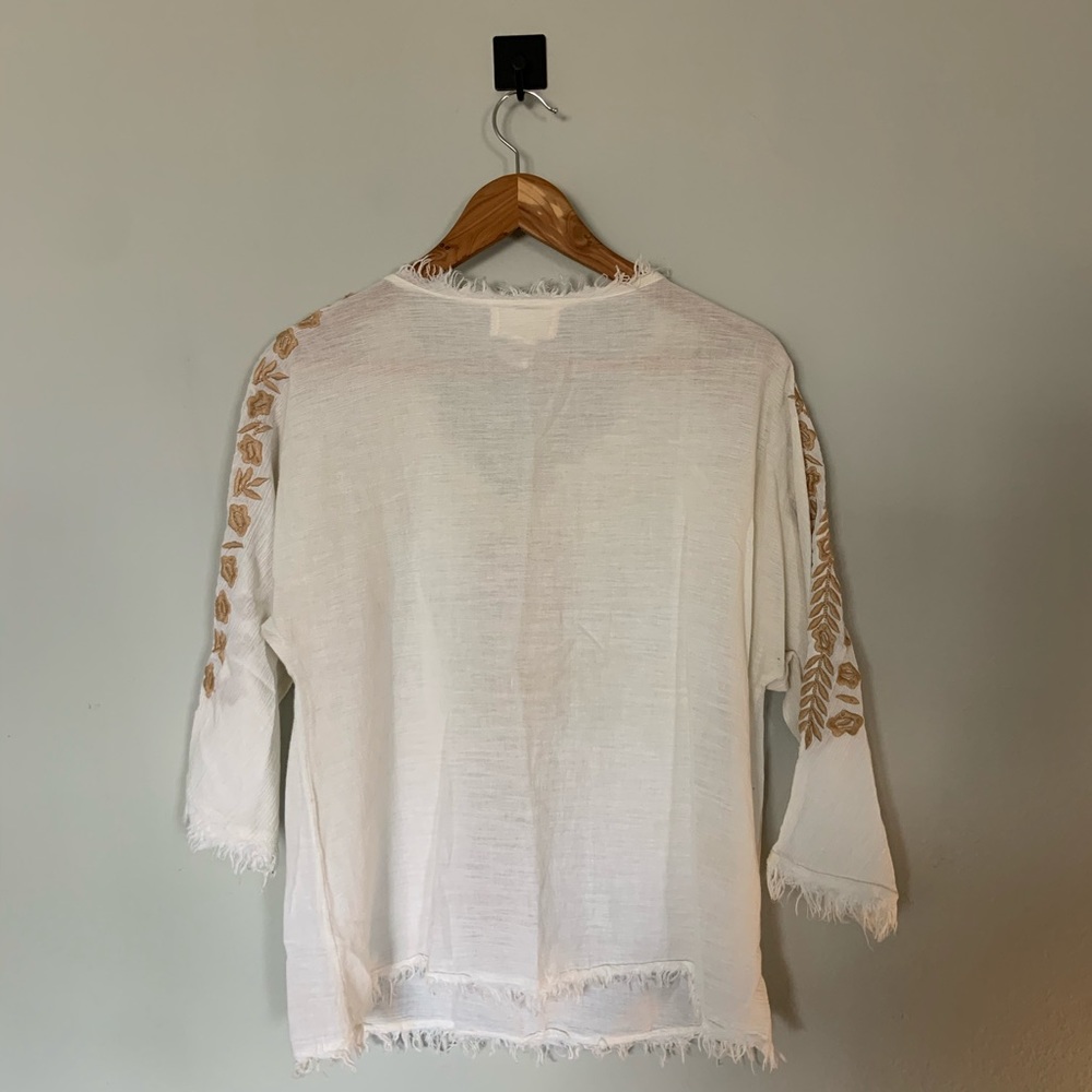 Vintage Havana 3/4 Sleeve Top with Floral Accent - Picture 2 of 5